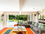 8 Bedroom House in Blairgowrie