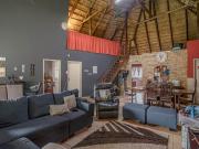 8 Bedroom House in Olifantsnek