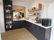 8 Bedroom House in Selborne