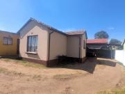 8 Bedroom House in Tasbet Park