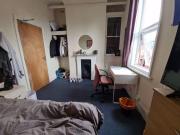 8 bedroom house to rent