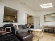 8 bedroom house to rent