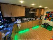 8 bedroom house to rent