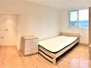 8 bedroom house to rent