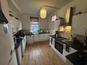 8 bedroom house to rent