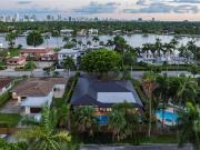 8 bedroom luxury Villa for rent in Hollywood, United States