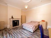 8 Bedroom Property 8 Bedroom Property