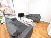 8 bedroom property to rent