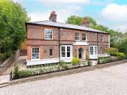 8 bedroom property with land for sale