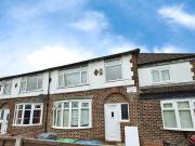 8 bedroom semi detached house for rent in Cotton Lane,...