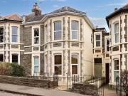 8 bedroom semi detached house for rent in Hampton Road,...