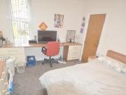 8 Bedroom Semi detached House For Rent In Leeds, West...