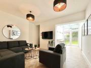 8 Bedroom Semi detached House For Rent In Northville,...