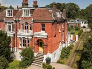 8 bedroom semi detached house for sale in Preston Park...