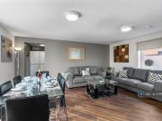 8 bedroom terraced house to rent