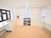 8 Bedrooms End terrace house for rent in De Vere...