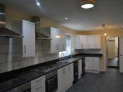 8 Bedrooms Flat for rent in 123, Richmond Road, Roath,...