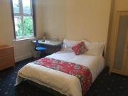 8 Bedrooms for rent in Barrfield Road, Salford,...