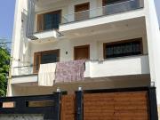 8 BHK Independent House in Swarn Nagari for resale...