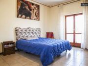 8 camere da letto, Rome Rome 00173 44526125