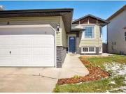8 Canoe Circle Sw, Airdrie, AB, T4B 2L7 house for sale List.