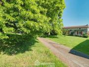 8 chambres, Sommières Du Clain Poitou Charentes 86160...