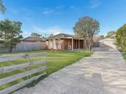 8 Delmont Court, Cranbourne, VIC 3977