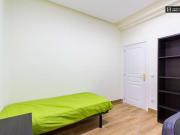 8 Dormitorio Shared Living/Roommate Madrid Madrid 54232276
