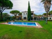 8 Dormitorio Villa Girona Catalonia 60113325