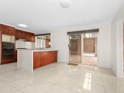 8 Fosters Court, Cranbourne North VIC 3977