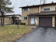 8 Foxmeadow Lane Room 6 Ottawa, ON K2G 3W2