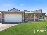 8 Glade Court, CRANBOURNE House for rent Listed by...