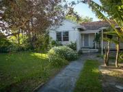 8 Kalara Road, Koongamia, WA 6056