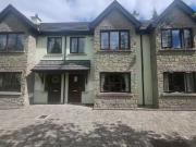 8 Mac Raghnaill Court, Lough Rynn, Mohill, Leitrim