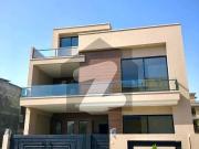 8 Marla Brand New Luxury House For Sale In Multi Garden...