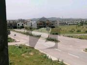 8 Marla Level Plot For Sale In D Block