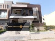 8 Marla SHORT CORNER HOUSE with 10 KW Solar System in...