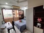 8 mins to MRT Surian Balcony Room @ Palm Spring, Kota...