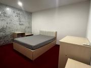 8 mins walking distance to MRT MALURI