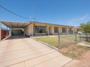 8 North Street, West Wyalong