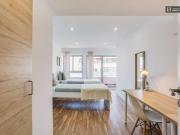 8 quarto, Lisbon Lisbon 1900 221 79080033