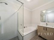 8 Rosewood Street, Hammond Park WA 6164