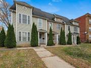 8 Sterling St, Hartford, CT 06112