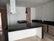 8 TOWNHOUSES EN VENTA EN DZITYÁ CON PANELES SOLARES Y...