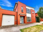 8 Waterton Lane, Mawson Lakes, SA 5095