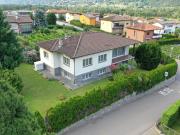 8 Zimmer Doppeleinfamilienhaus