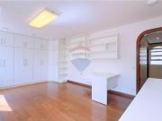 900 Área Útil Casa Alugar, 5 Dormitórios localizado em...