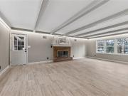 900 NE Barnes Avenue