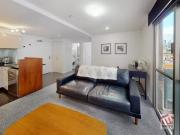 902/11 17 Cohen Place, Melbourne Apartment for rent...