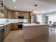 905 Bamford Terrace, Peterborough North, ON, K9K 0H3...